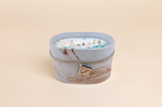 Hawaiian Lei: Two Wick Candle